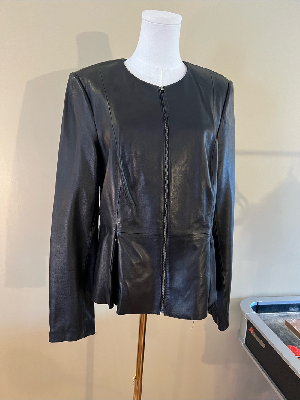 Women's Black Real Leather Zip-Front Jacket w zip open/close waist pleats
